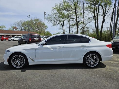 Used 2017 BMW 530i w/ Premium Package image 8