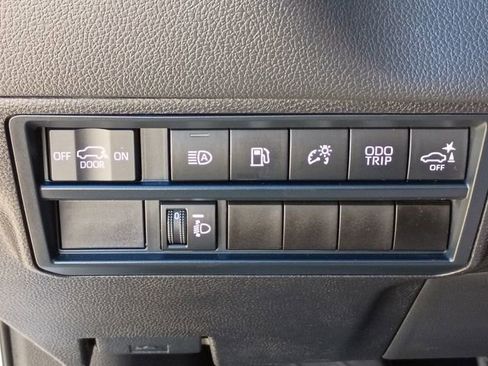 Used 2025 Toyota Sequoia SR5 image 32