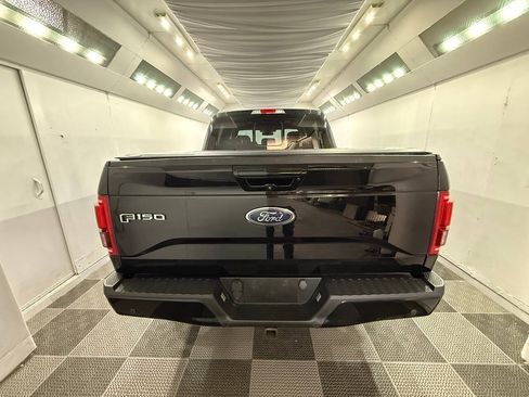 Used 2017 Ford F150 Lariat w/ Equipment Group 502A Luxury AWD/4WD image 10