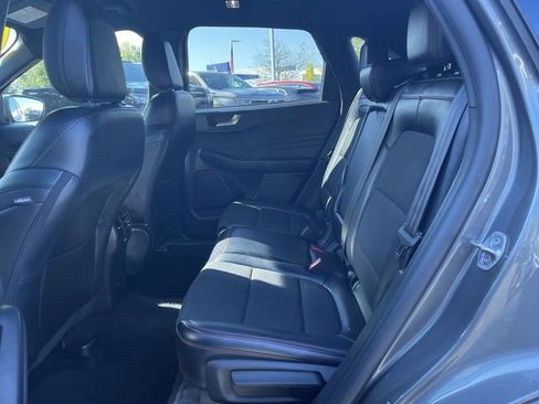 Used 2024 Ford Escape ST-Line image 24