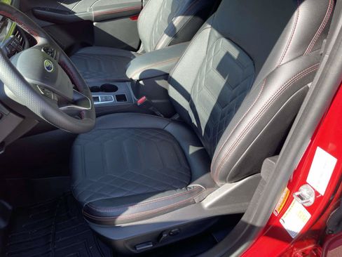 Used 2023 Ford Escape ST-Line Elite w/ Premium Technology Package AWD/4WD image 17