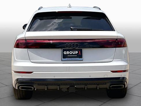 Used 2025 Audi Q8 Prestige AWD/4WD image 5