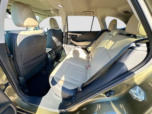 Certified 2025 Subaru Outback Limited image 34