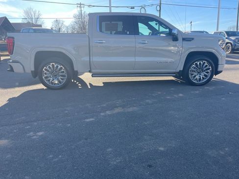 New 2026 GMC Sierra 1500 Denali Ultimate image 6