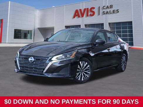 Used 2025 Nissan Altima 2.5 SV AWD/4WD image 1