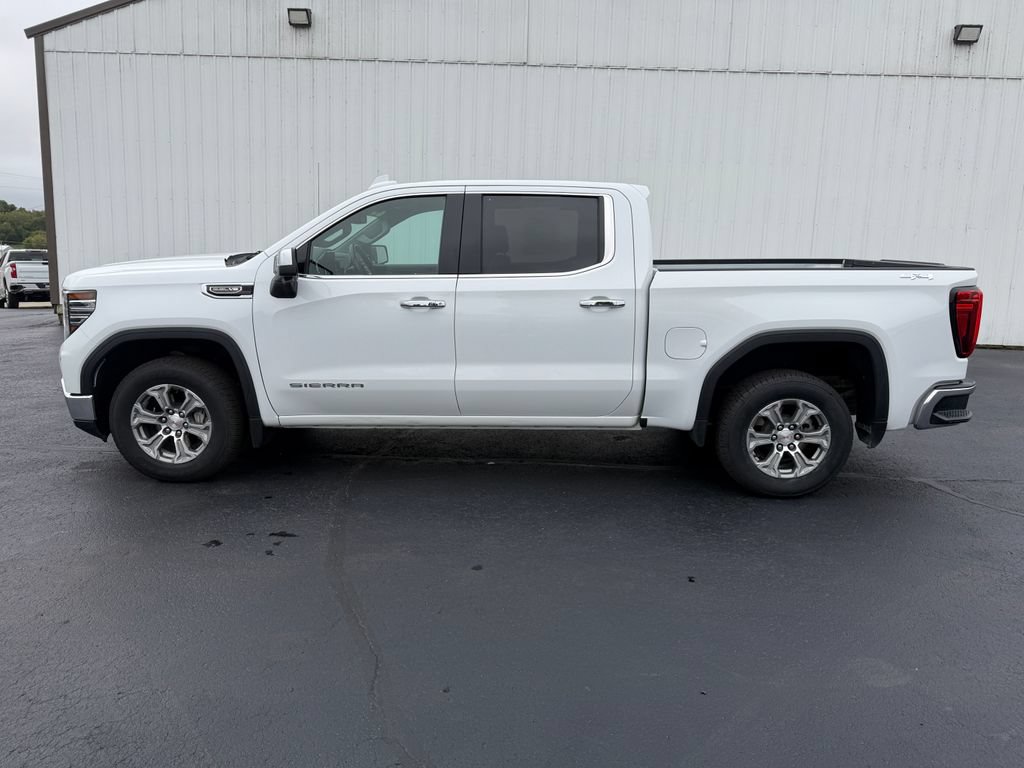 Used 2025 GMC Sierra 1500 SLT AWD/4WD image 8