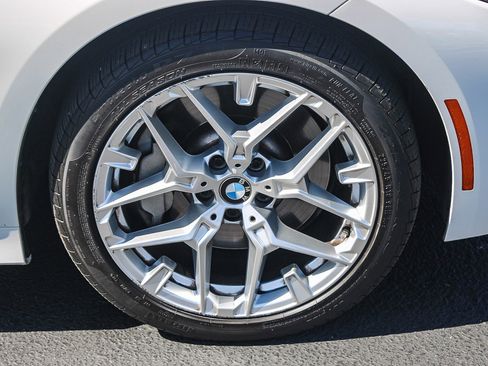 Used 2025 BMW 330i xDrive Sedan image 11