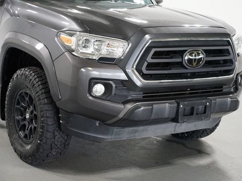 Certified 2021 Toyota Tacoma SR5 RWD image 4