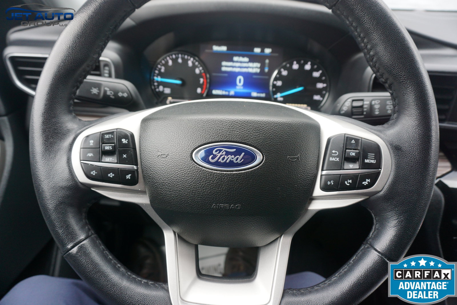 Used 2023 Ford Explorer Limited AWD/4WD image 43