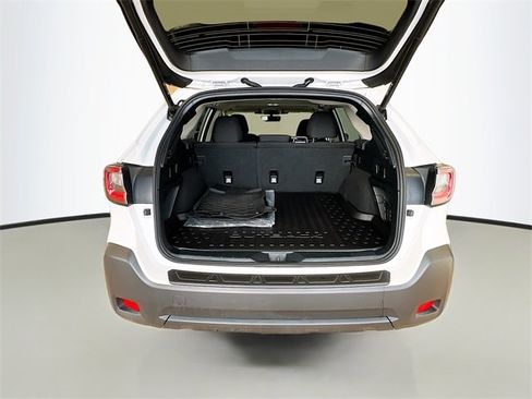 Certified 2025 Subaru Outback Premium w/ Popular Package #1A image 27