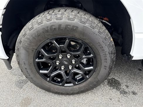 Used 2024 Ford F150 XLT w/ Equipment Group 302A MID image 11