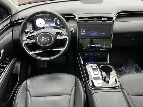 Certified 2022 Hyundai Tucson Limited image 11
