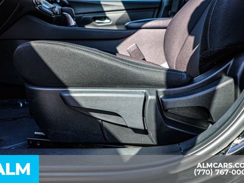 Used 2024 Nissan Sentra SV FWD image 23