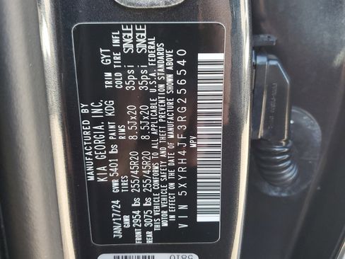 Certified 2024 Kia Sorento EX w/ Panoramic Sunroof Package image 33