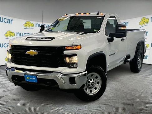 Used 2024 Chevrolet Silverado 3500 W/T w/ WT Safety Package image 3