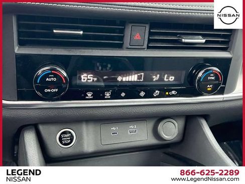 Certified 2023 Nissan Rogue SV AWD/4WD image 28