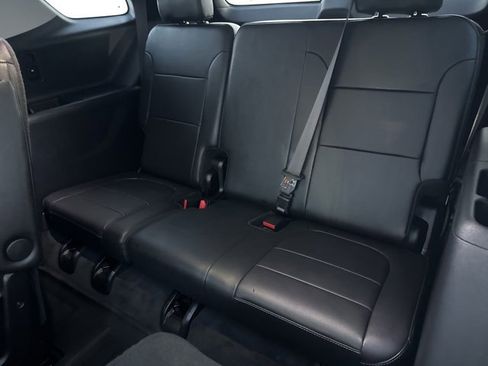 Used 2021 Chevrolet Traverse High Country w/ LPO, Floor Liner Package image 27