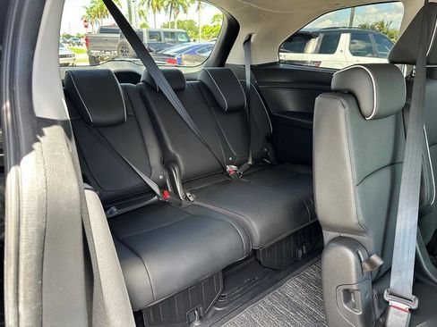 Used 2025 Honda Odyssey Touring image 29