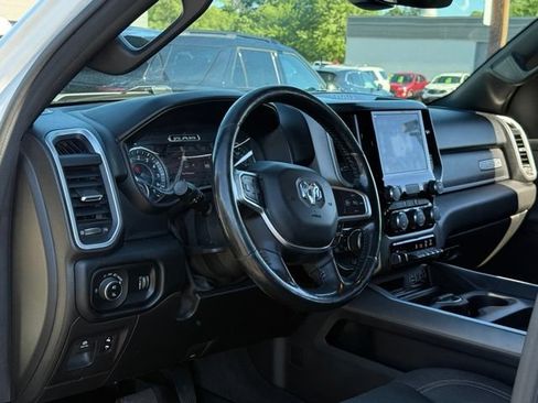 Used 2020 RAM 1500 Big Horn AWD/4WD image 11
