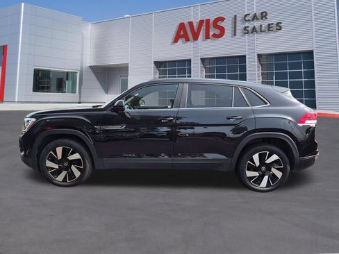 Used 2025 Volkswagen Atlas Cross Sport SE FWD image 10