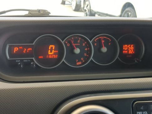 Used 2014 Scion xB FWD image 14