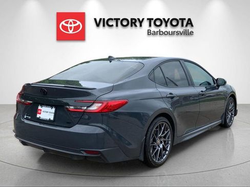 Used 2026 Toyota Camry SE FWD image 7