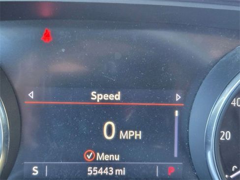 Used 2022 Buick Encore GX Essence w/ Advanced Technology Package image 11