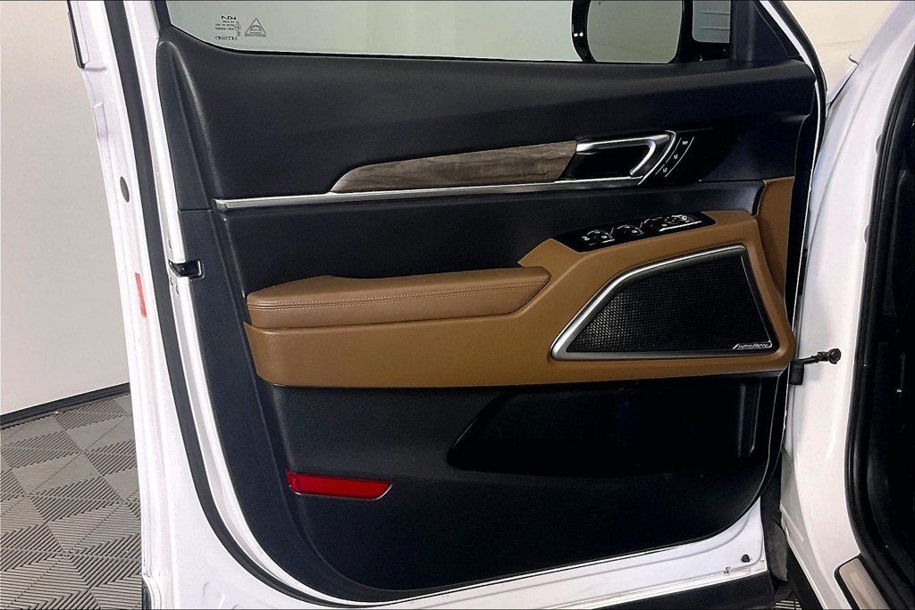Used 2022 Kia Telluride SX w/ SX Prestige Package AWD/4WD image 22