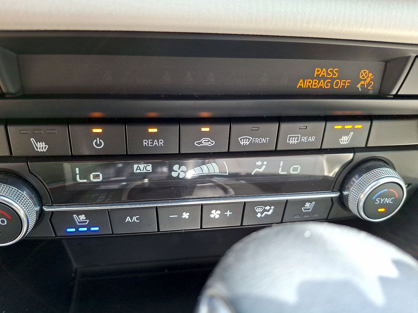 Used 2020 MAZDA CX-9 Signature AWD/4WD image 19