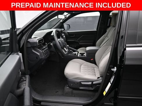Certified 2026 Toyota 4Runner SR5 AWD/4WD image 9