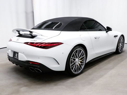 Used 2022 Mercedes-Benz SL 63 AMG 4MATIC image 9