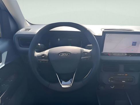 New 2025 Ford Maverick XLT w/ XLT Luxury Package image 5