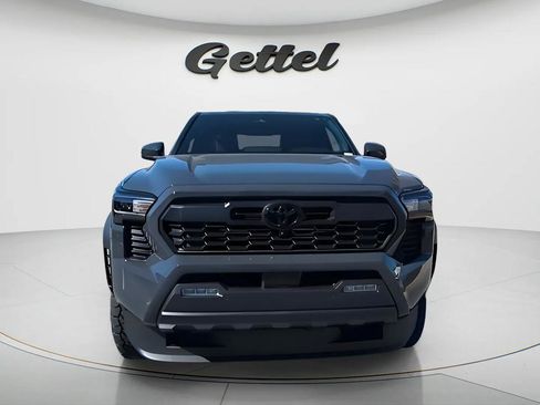 Used 2026 Toyota Tacoma TRD Off-Road AWD/4WD image 3