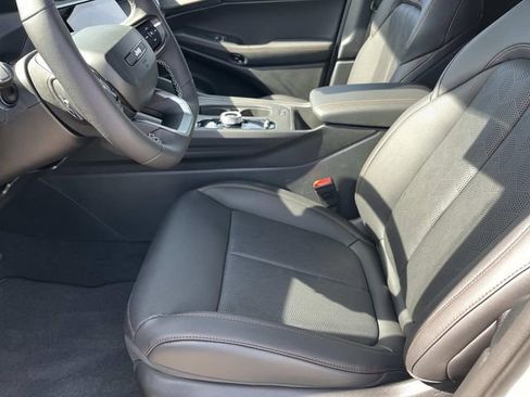 New 2026 Jeep Cherokee Overland image 24