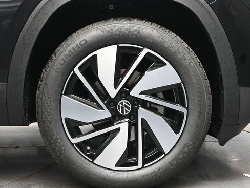 New 2026 Volkswagen Atlas SEL AWD/4WD image 10