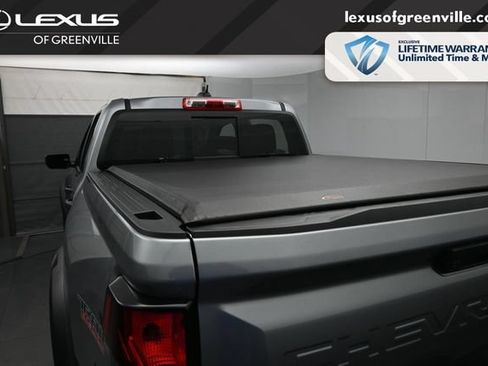 Used 2025 Chevrolet Colorado Trail Boss AWD/4WD image 26
