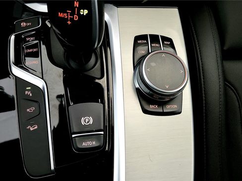 Used 2020 BMW X4 xDrive30i w/ Premium Package image 48