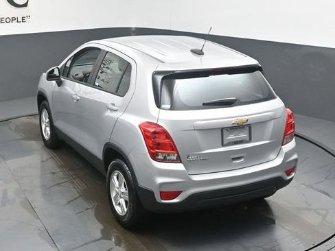 Used 2018 Chevrolet Trax LS image 57