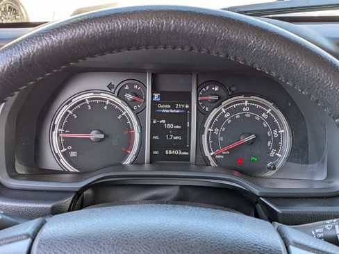 Used 2023 Toyota 4Runner Limited image 38