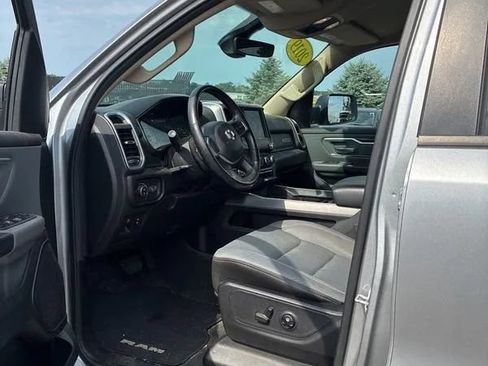 Used 2019 RAM 1500 Big Horn AWD/4WD image 18