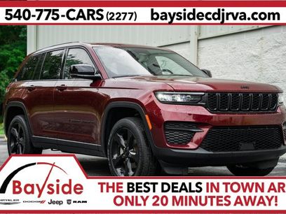 Used 2023 Jeep Grand Cherokee Altitude