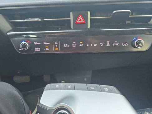 Used 2024 Kia EV6 Wind w/ Wind Technology Package image 21