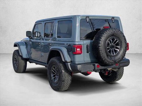 Used 2025 Jeep Wrangler Unlimited Rubicon image 7
