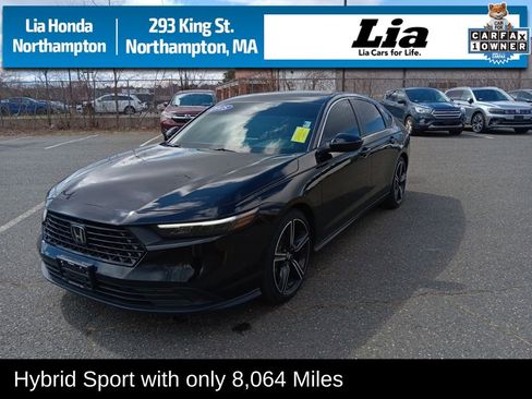 Used 2025 Honda Accord Sport image 1