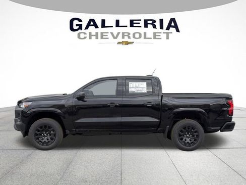 New 2026 Chevrolet Colorado W/T w/ WT Custom Package RWD image 4