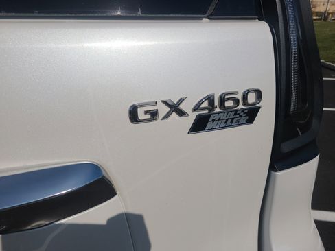 Used 2023 Lexus GX 460 Premium image 32