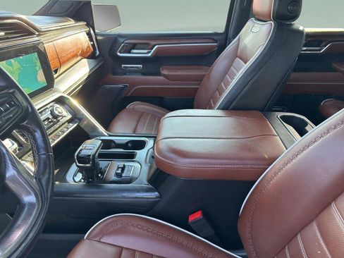 Used 2023 GMC Sierra 1500 Denali Ultimate image 19