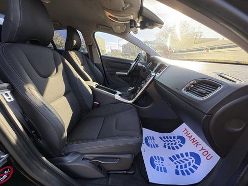 Used 2014 Volvo S60 T5 image 21