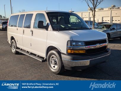 Used 2019 Chevrolet Express 2500 LT w/ LT Preferred Equipment Group