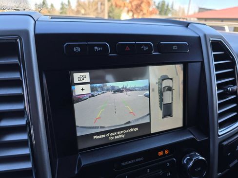 Used 2017 Ford F350 Lariat w/ Lariat Value Package AWD/4WD image 19